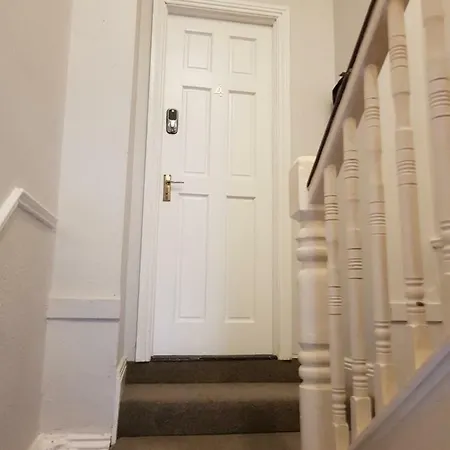 Sallymount Avenue House Dublino
